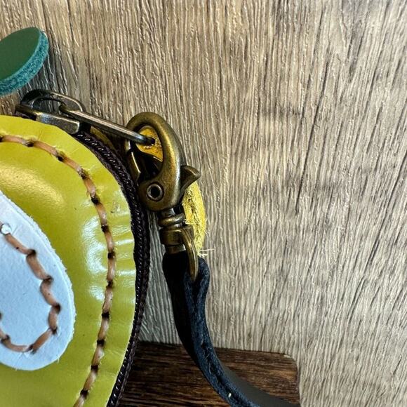 Green Apple Coin Purse Wallet Leather Wallet Bag Charm Key Chain NEW - Picture 5 of 8